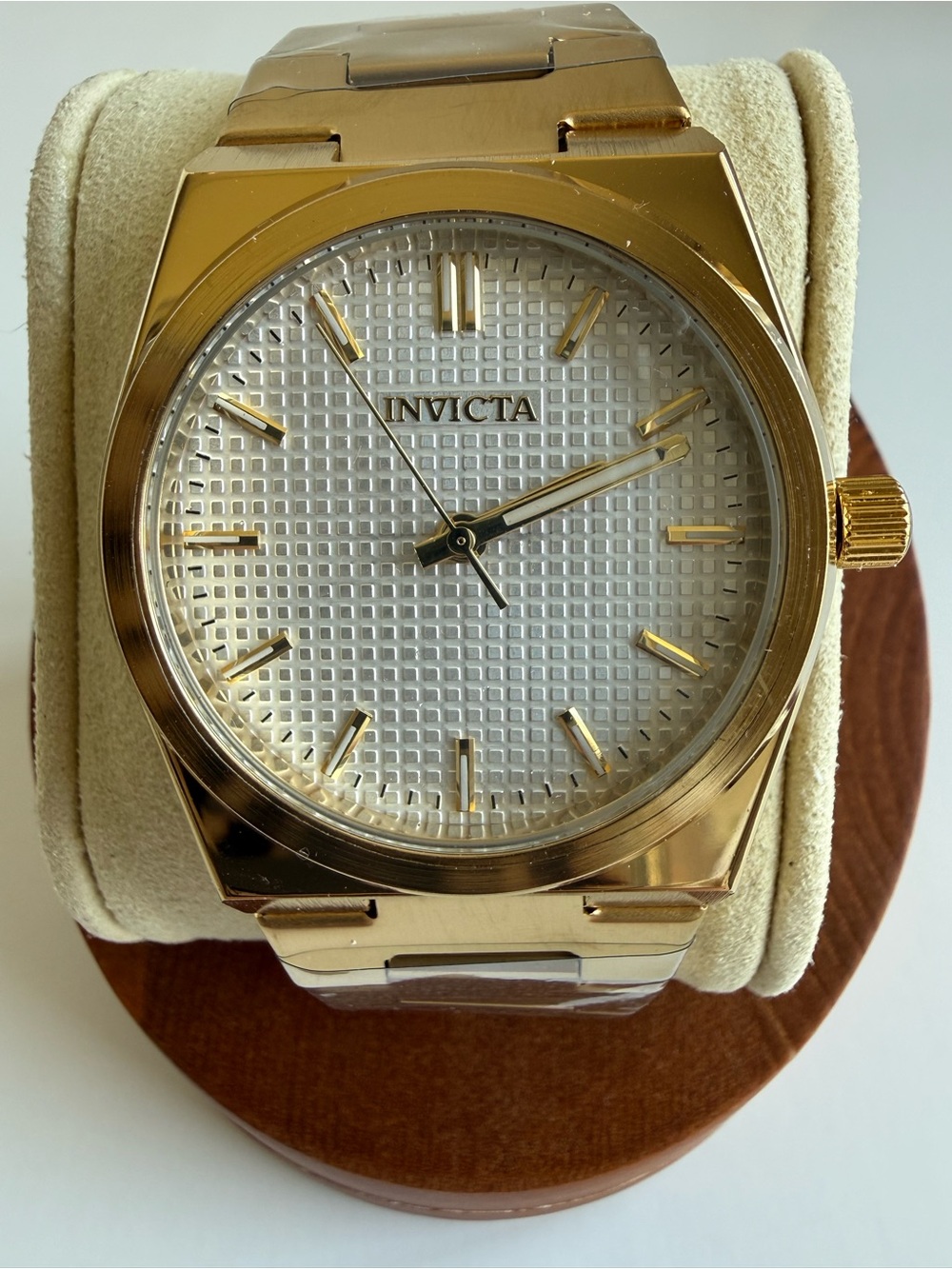 NEW 69409 Invicta Celestial Men’s 40mm Gold Watch Textured Dial - Picture 2 of 3